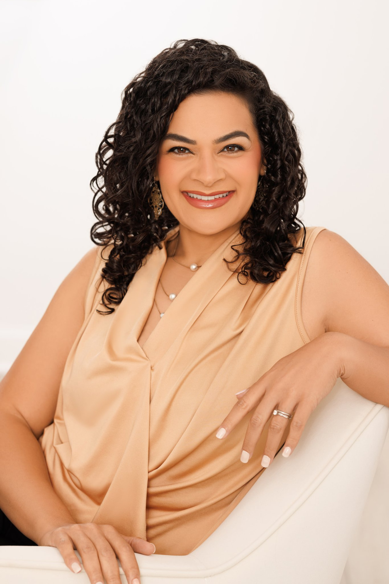 Violin Narooz-Gad, Licensed Professional Counselor